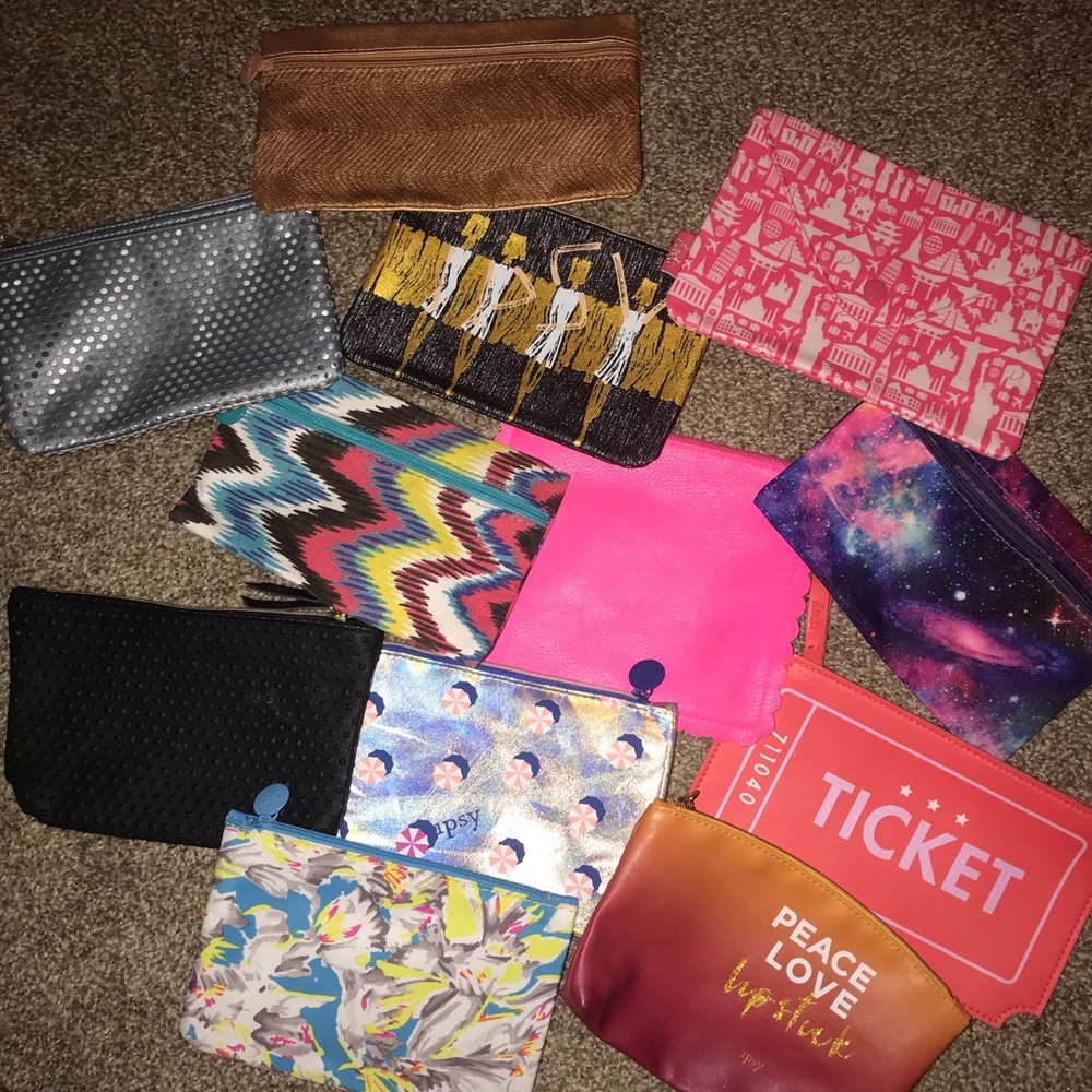 5 for $7 Ipsy Makeup Bags